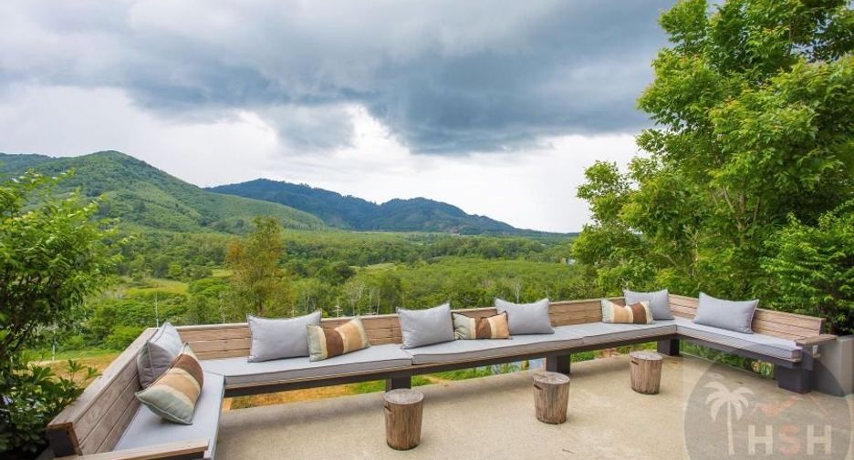 For rent and for sale 4 bedrooms villa in Thalang, Phuket