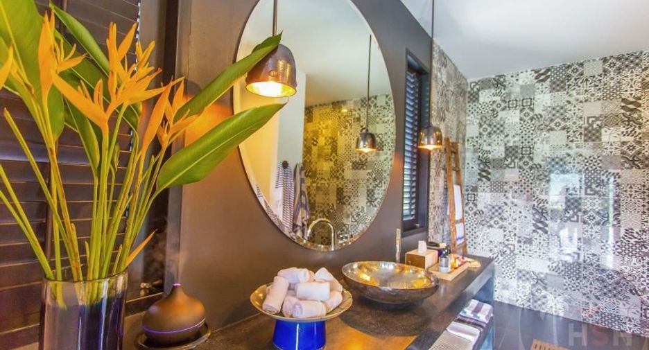 For rent and for sale 4 bedrooms villa in Thalang, Phuket