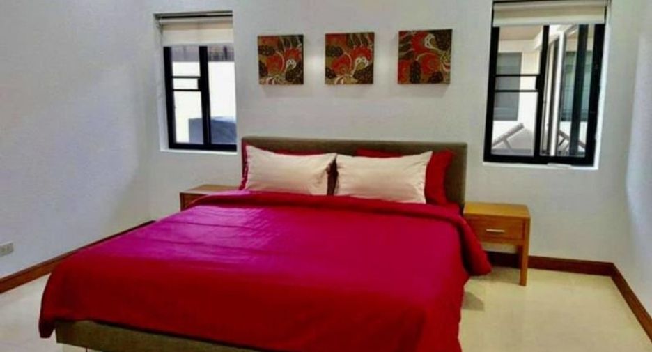 For rent 5 bed villa in Pratumnak, Pattaya