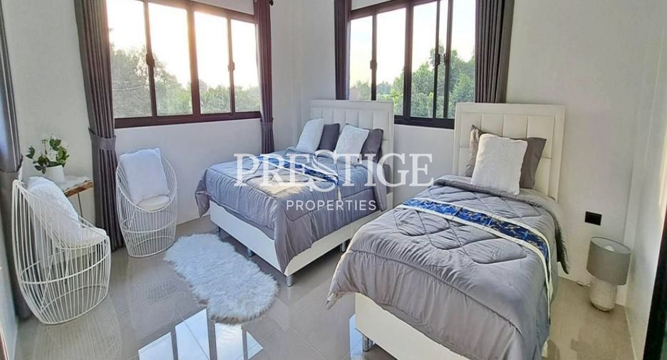 For rent and for sale 6 bedrooms house in Bang Lamung, Chonburi