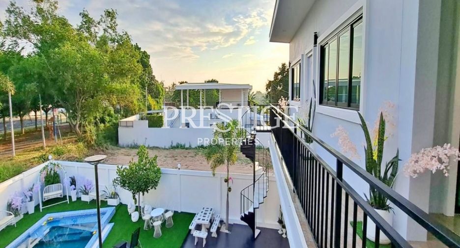 For rent and for sale 6 bedrooms house in Bang Lamung, Chonburi