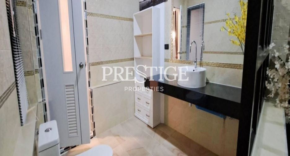 For rent and for sale 6 bedrooms house in Bang Lamung, Chonburi