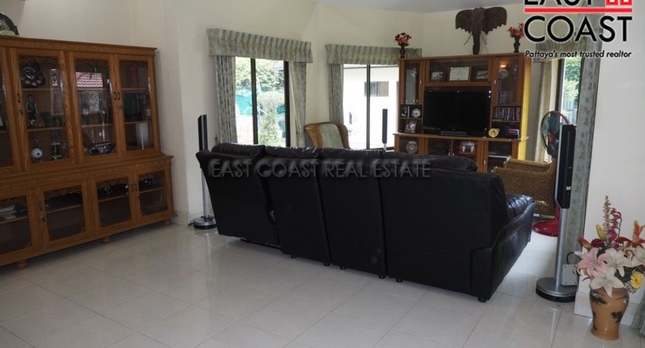 Haus zum Kauf mit 4 Zimmer in Bang Lamung, Chonburi