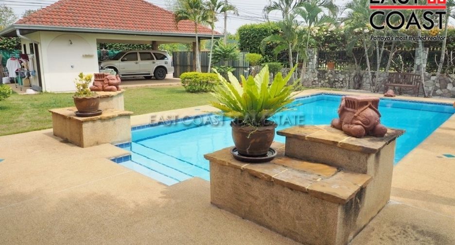Haus zum Kauf mit 4 Zimmer in Bang Lamung, Chonburi