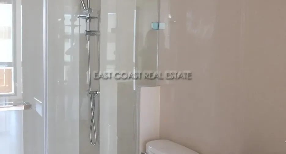 出售 2 卧室 公寓 在 Bang Lamung, Chon Buri