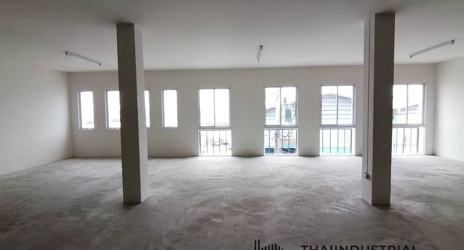 出租 仓库 在 Bang Sao Thong, Samut Prakan