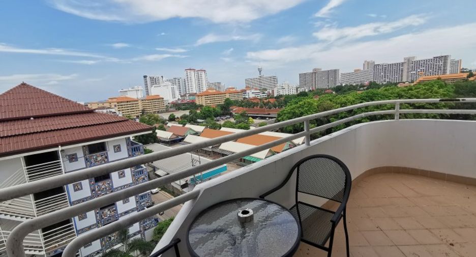 For sale 1 bed condo in Bang Lamung, Chonburi