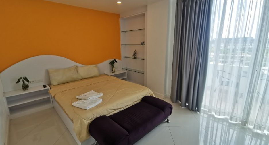 For sale 1 bed condo in Bang Lamung, Chonburi