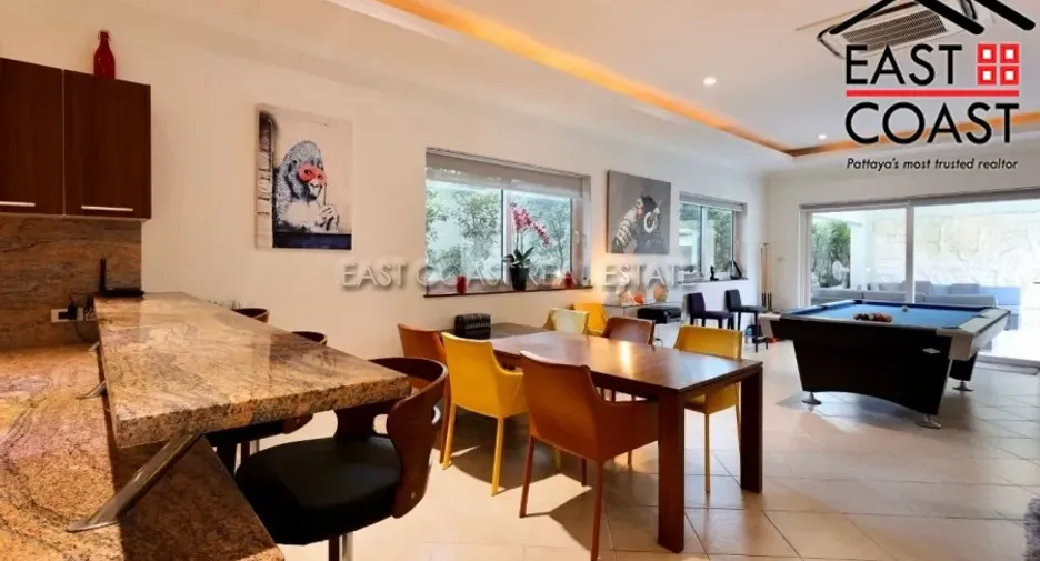 For rent 5 bedrooms house in Jomtien, Pattaya