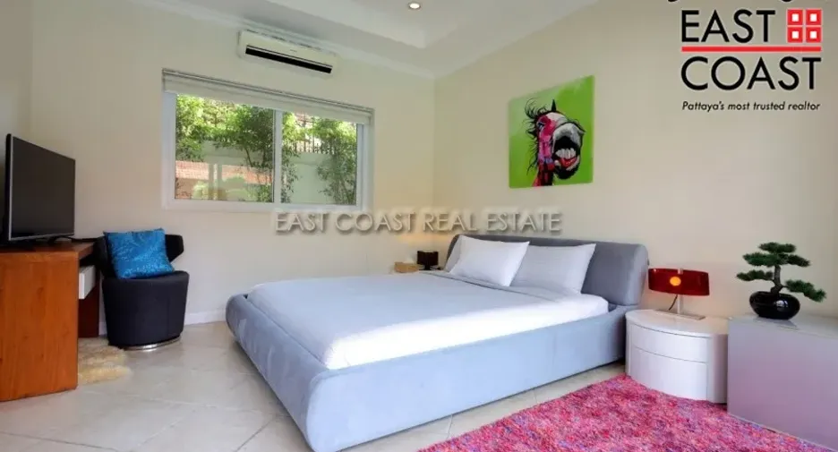For rent 5 bedrooms house in Jomtien, Pattaya