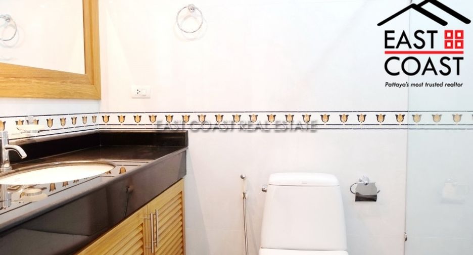 For sale 2 bedrooms condo in Pratumnak, Pattaya
