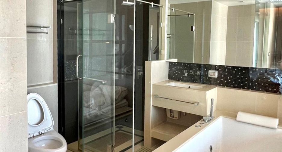 Wohnung zum Kauf mit 2 Zimmer in Sathon, Bangkok