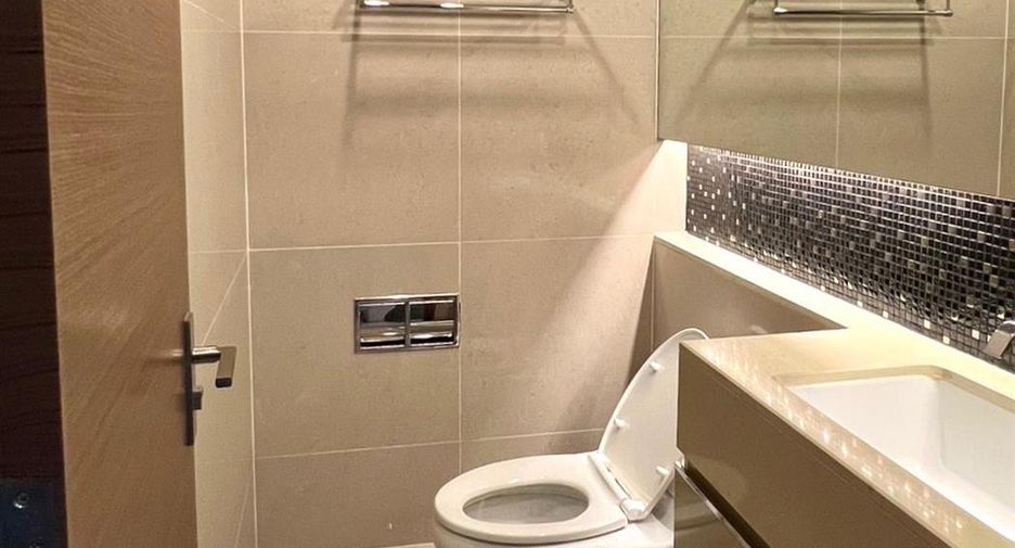 Wohnung zum Kauf mit 2 Zimmer in Sathon, Bangkok