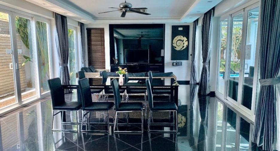 For rent 5 bedrooms house in Bang Lamung, Chonburi