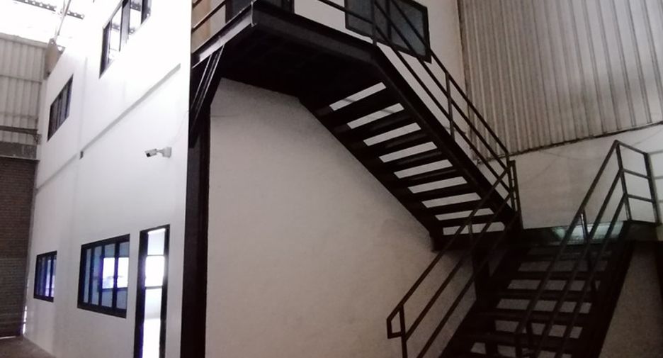 For rent warehouse in Si Racha, Chonburi