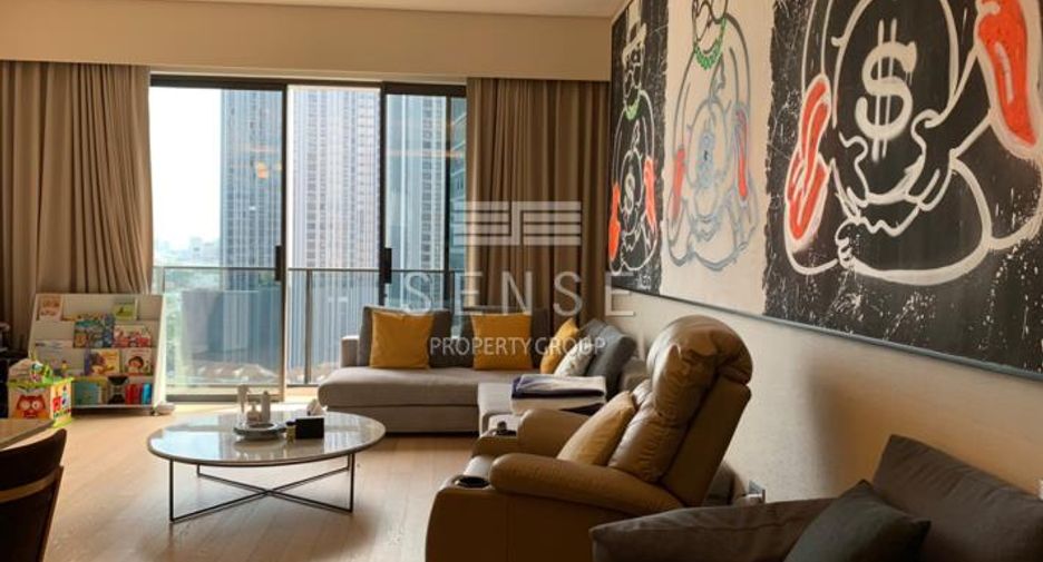 For sale 5 bedrooms condo in Watthana, Bangkok