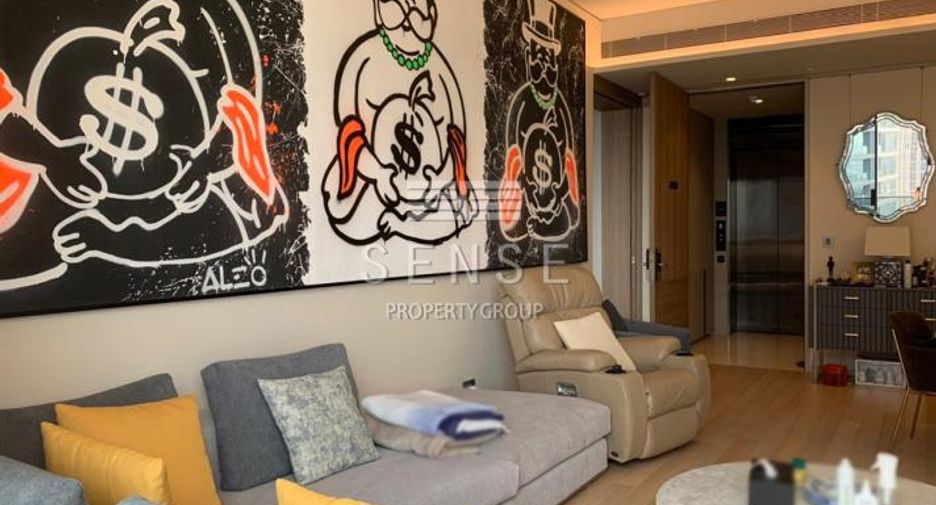 For sale 5 bedrooms condo in Watthana, Bangkok