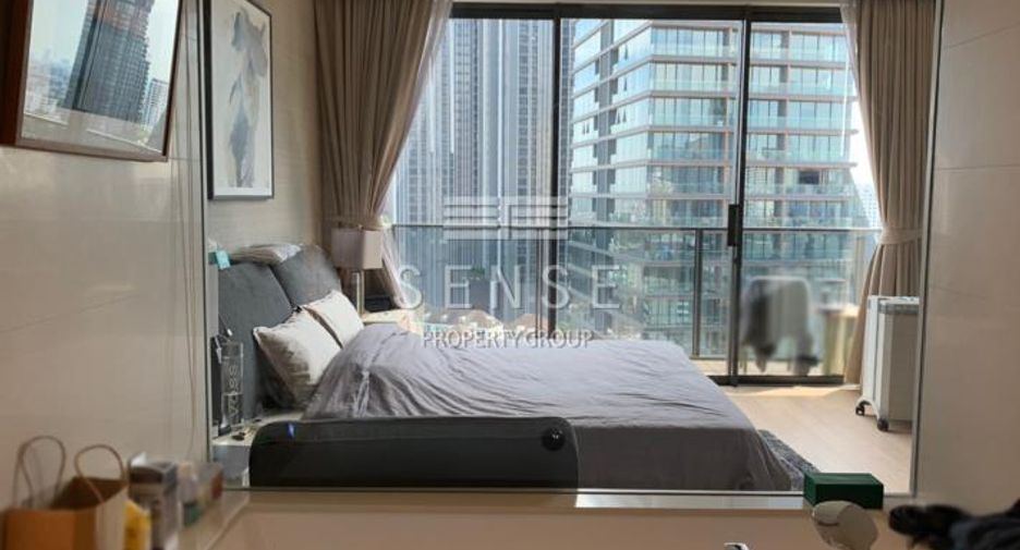 For sale 5 bedrooms condo in Watthana, Bangkok