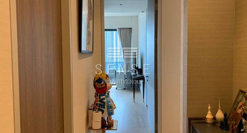 For sale 5 bedrooms condo in Watthana, Bangkok