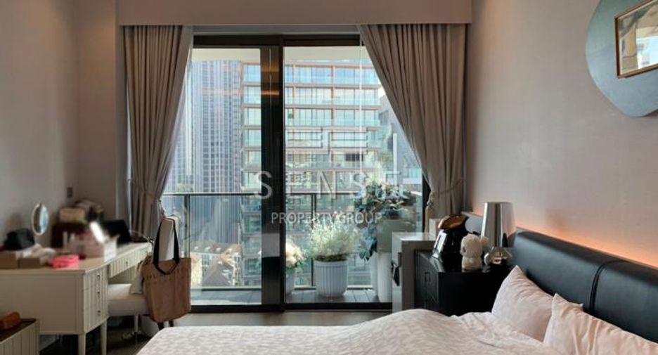 For sale 5 bedrooms condo in Watthana, Bangkok