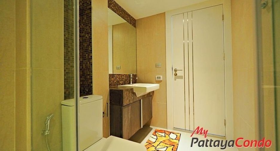 For sale studio condo in Bang Lamung, Chonburi