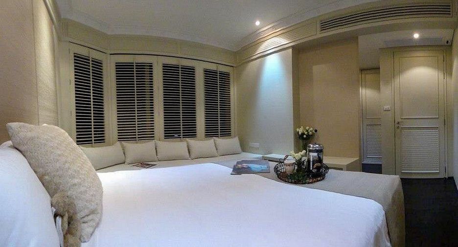 For sale 4 bed condo in Bang Kho Laem, Bangkok