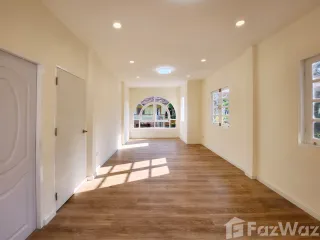 For rent 3 bed house in Mueang Samut Sakhon, Samut Sakhon
