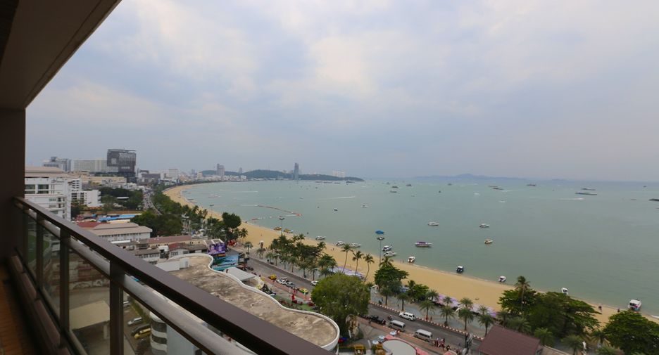 À louer 3 chambres condo à Central Pattaya, Pattaya