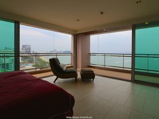 For rent 3 bedrooms condo in Bang Lamung, Chonburi