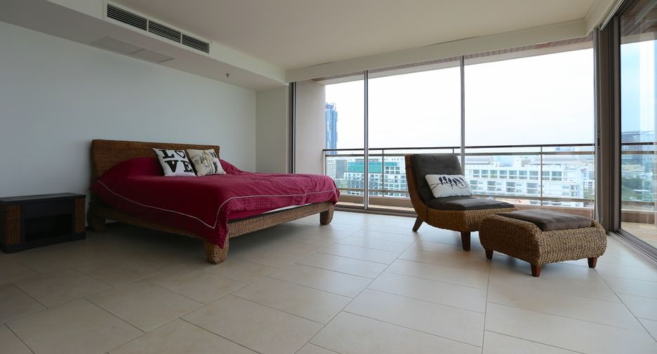 À louer 3 chambres condo à Central Pattaya, Pattaya