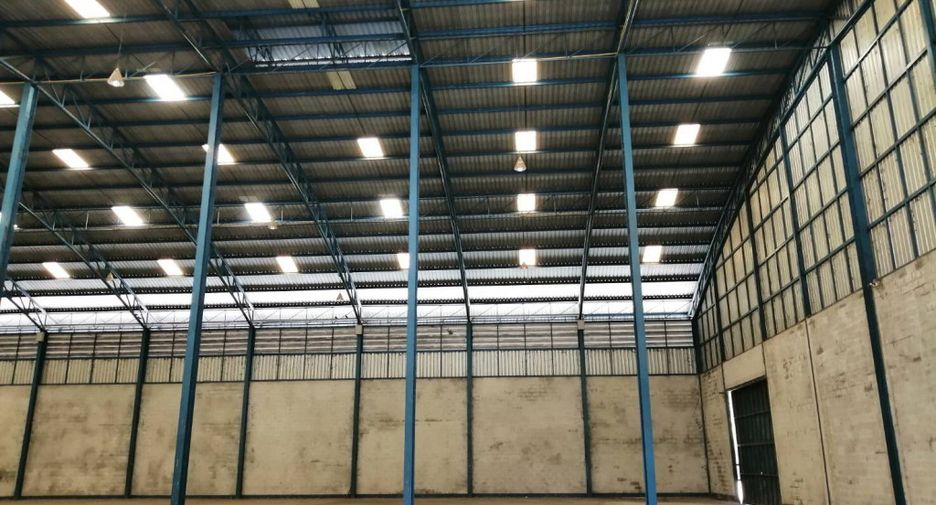 For rent warehouse in Chaloem Phra Kiat, Saraburi
