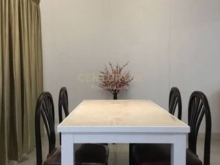 Casa adosada en alquiler de 3 habitaciones en Suan Luang, Bangkok