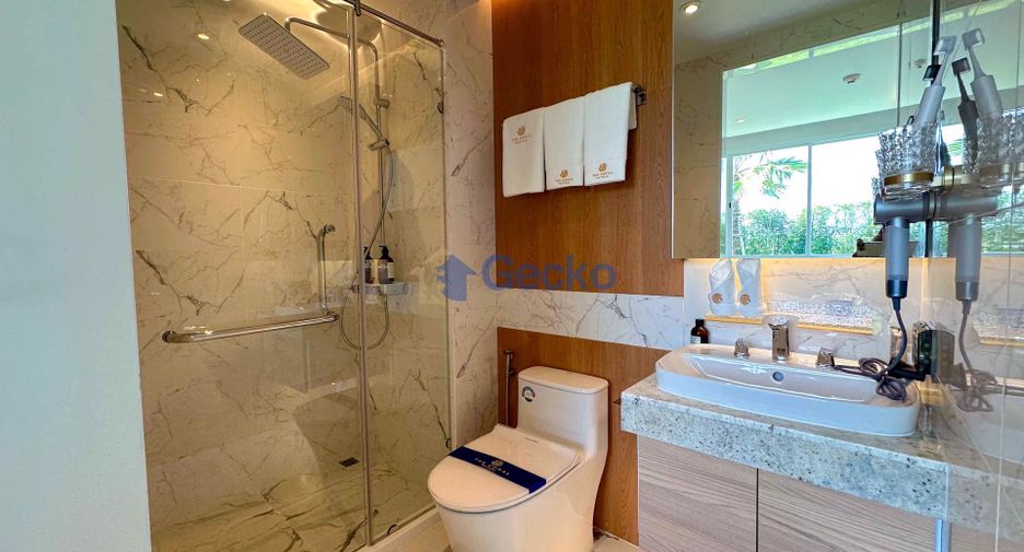 For sale 2 Beds condo in Bang Lamung, Chonburi