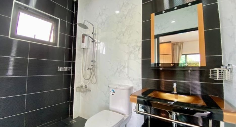 For rent and for sale 5 bedrooms house in San Sai, Chiang Mai