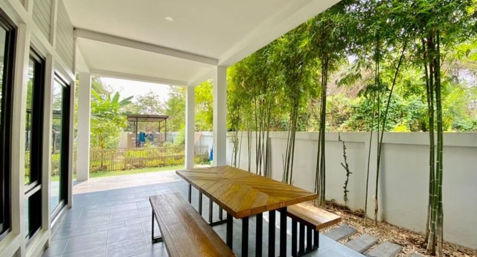 For rent and for sale 5 bedrooms house in San Sai, Chiang Mai