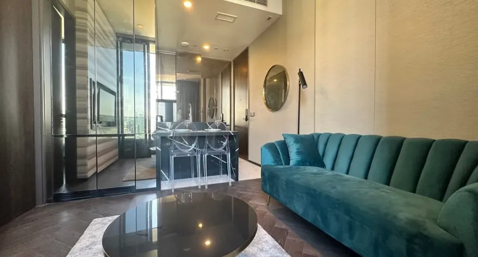 For rent 1 bed condo in Khlong Toei, Bangkok