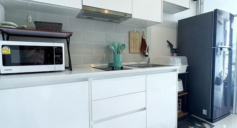 For sale 1 bed condo in Phaya Thai, Bangkok