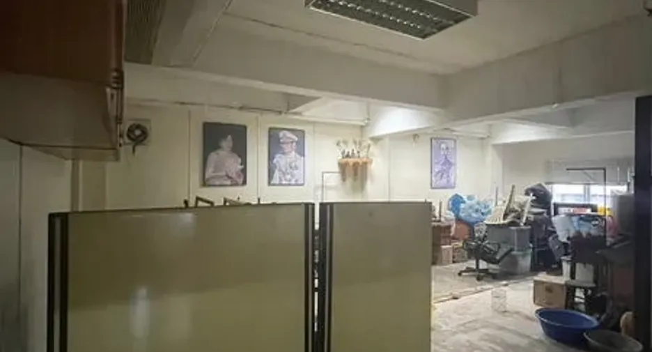 For rent office in Yan Nawa, Bangkok