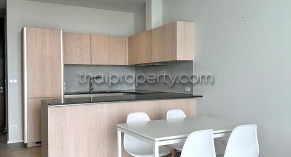For sale 1 bed condo in Sattahip, Chonburi