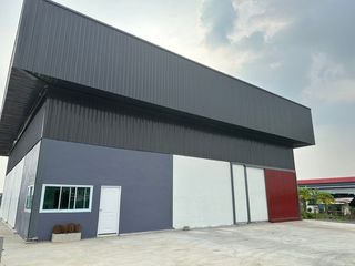 For rent warehouse in Bang Bua Thong, Nonthaburi