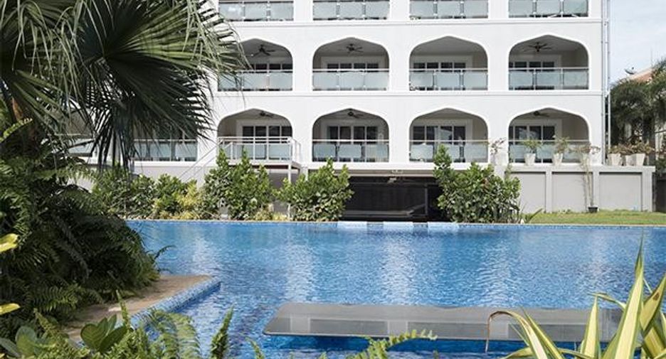 For sale 2 bedrooms condo in Pratumnak, Pattaya