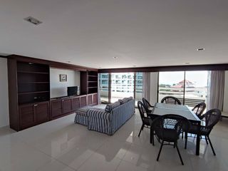 For sale 3 Beds condo in Pratumnak, Pattaya