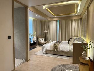 For sale 3 bed condo in Phaya Thai, Bangkok