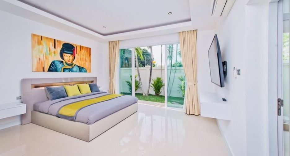 À louer 3 chambres maison à Bang Lamung, Chonburi
