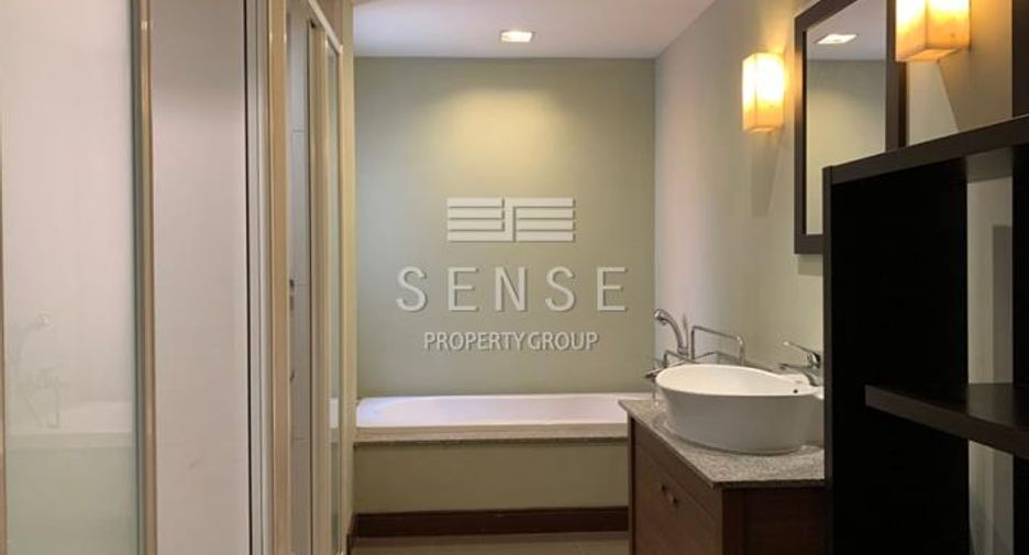 For rent 3 ベッドルーム condo in Watthana, Bangkok