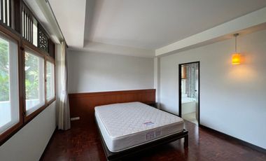 For rent 5 Beds condo in Sathon, Bangkok