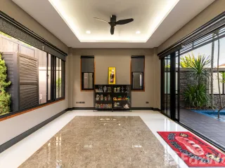For sale 2 bed villa in Mueang Phuket, Phuket