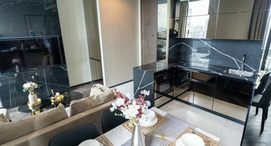 For rent 1 bed condo in Khlong Toei, Bangkok