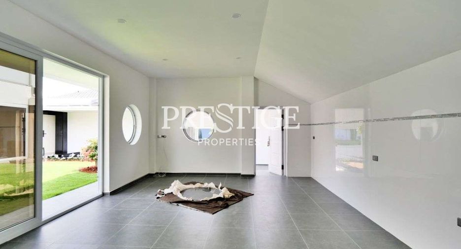 For sale 6 bedrooms house in Bang Lamung, Chonburi