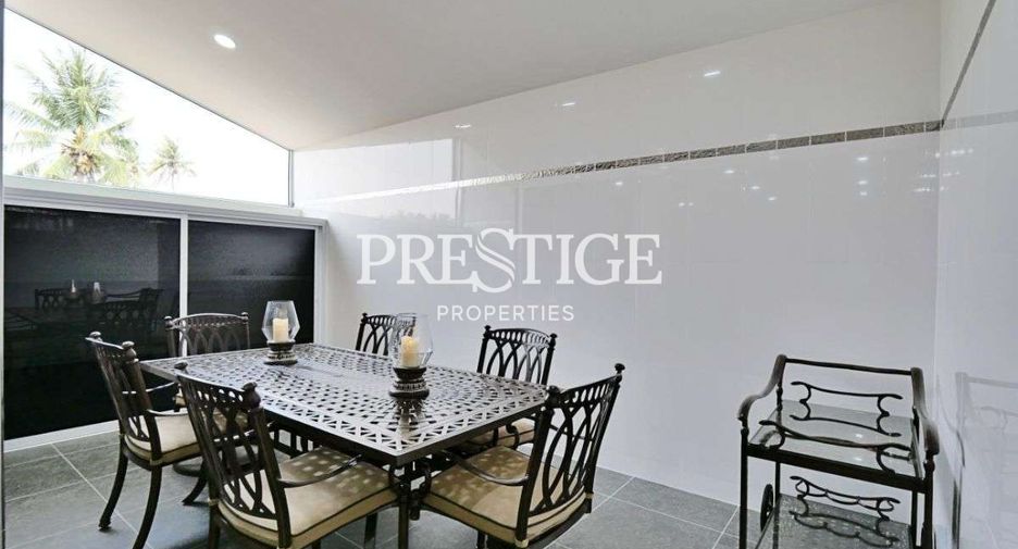For sale 6 bedrooms house in Bang Lamung, Chonburi